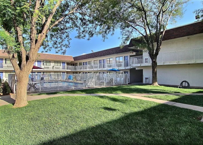 Motel 6-Lubbock, Tx