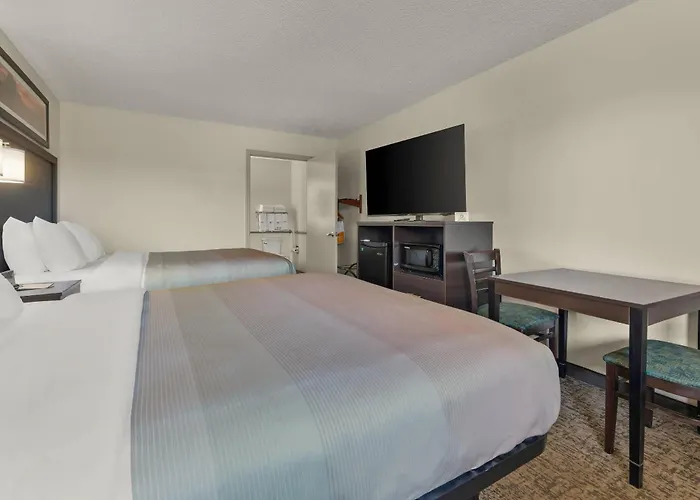 Quality Inn & Suites Dublin