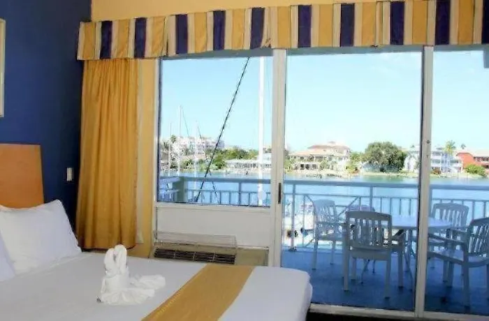 Chart House Suites And Marina Clearwater Beach