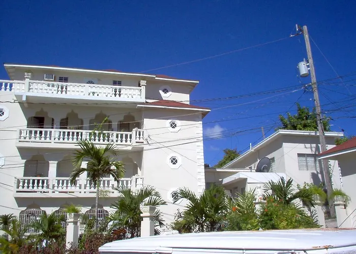 Bethel Court Guesthouse Montego Bay