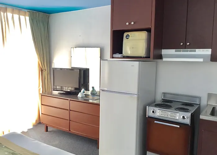 Holiday Surf Hotel