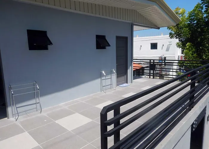 Solar Lodge