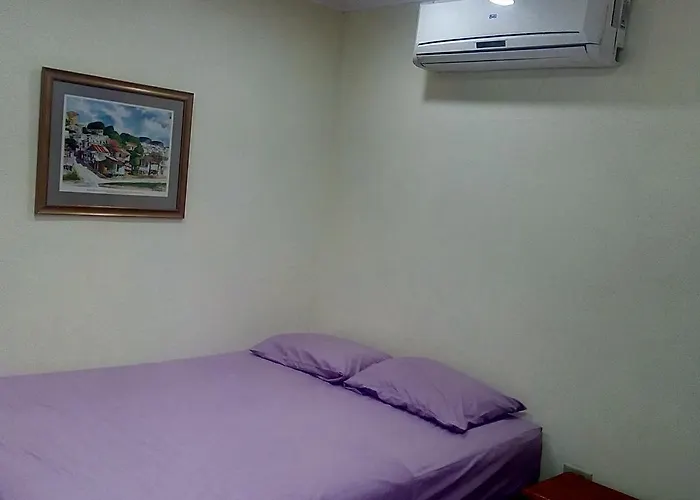 Woodbrook On The Avenue Bed & Breakfast Port of Spain