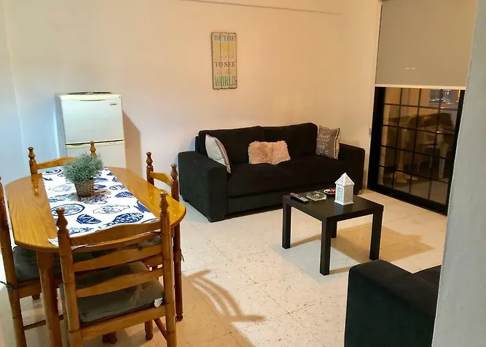 Angela Holiday Apartments