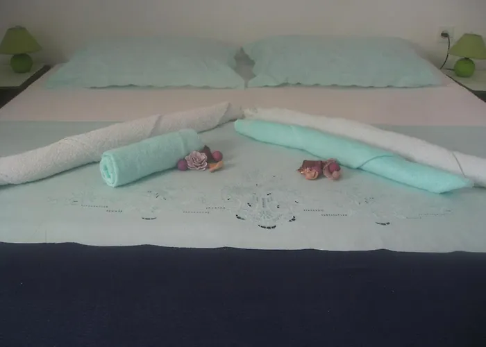 Nikolina Rooms